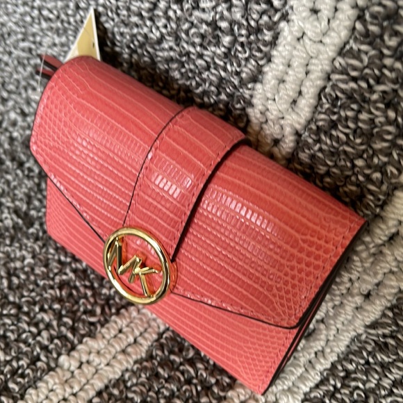 MICHAEL KORS CARMEN MEDIUM FLAP LOGO BIFOLD WALLET GRAPEFRUIT - Picture 5 of 16